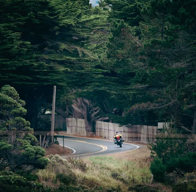Essai moto : le trail routier polyvalent